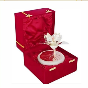 Elegant Decorative Vase with Golden Leaf Design